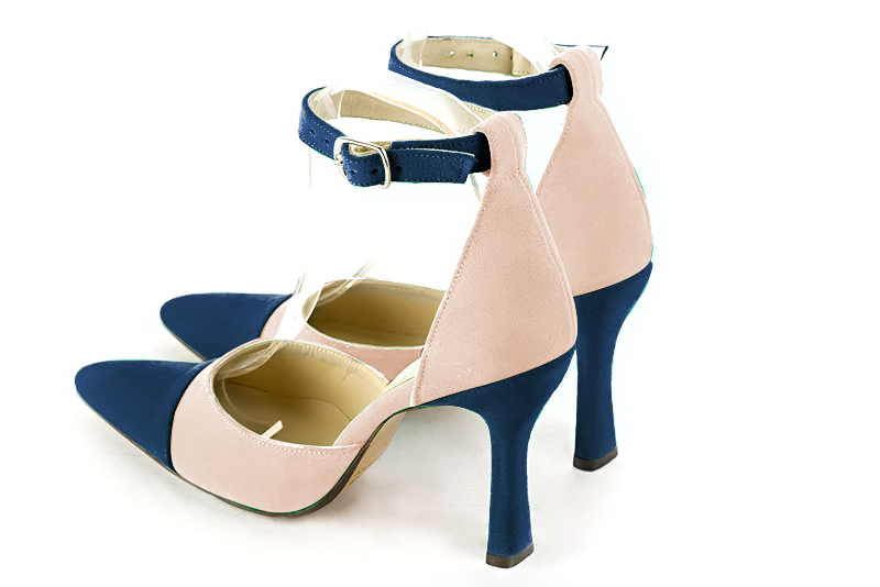 Chaussure femme à brides : Chaussure côtés ouverts bride cheville couleur bleu marine et rose poudré. Bout effilé. Talon très haut bobine. Vue arrière - Florence KOOIJMAN