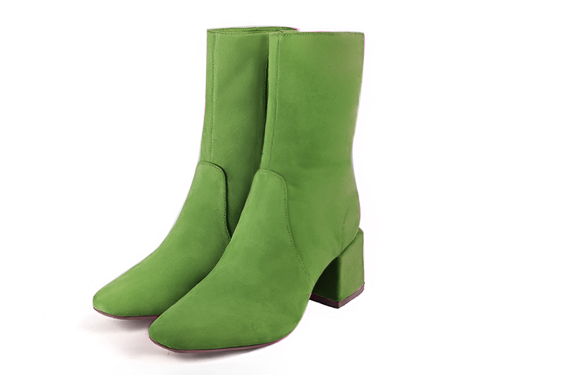Boots femme : Boots fermeture éclair à l'intérieur couleur vert anis. Bout carré. Talon mi-haut bottier Vue avant - Florence KOOIJMAN