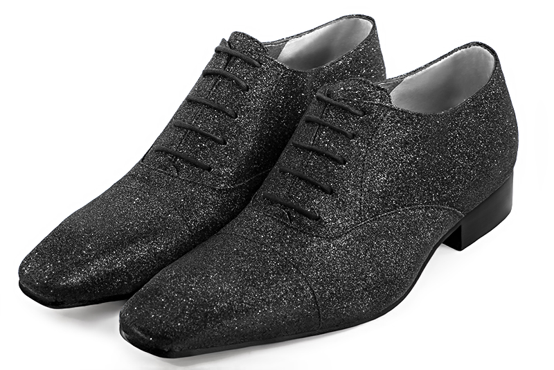 Chaussures homme à lacets type derbies ou richelieux :  couleur noir brillant.. Bout carré. Semelle cuir talon plat Vue avant - Florence KOOIJMAN
