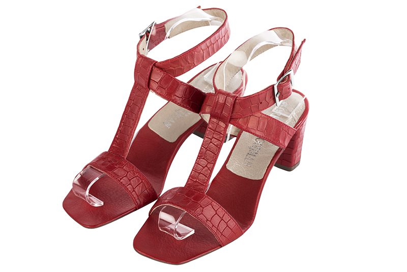 Sandale femme : Sandale soirées et cérémonies couleur rouge coquelicot. Bout carré. Talon mi-haut bottier Vue avant - Florence KOOIJMAN