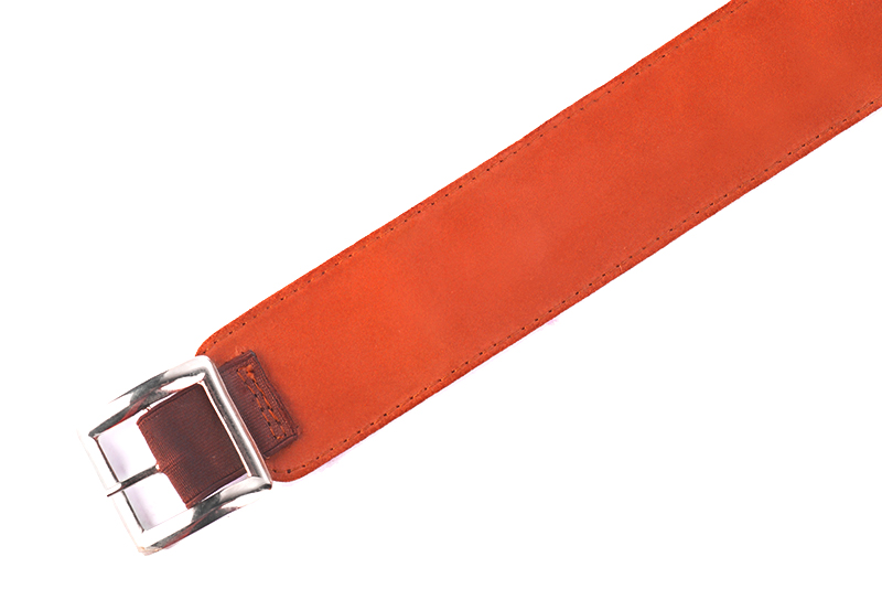 Bracelets pour bottes et cuissardes : A porter sur des bottes ou cuissardes en haut des mollets | couleur orange clémentine. Vue de profil - Florence KOOIJMAN