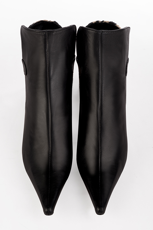 Boots tendance Florence KOOIJMAN - Boots Femme Tendance Hiver 2016/2017 Original, Pointu, Noir et fourrure Zebre, du 35 au 43