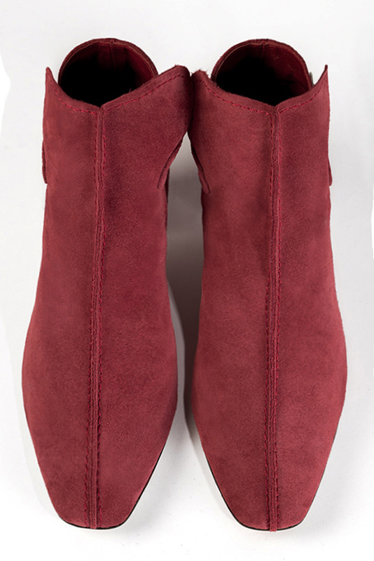 Boots tendance Florence KOOIJMAN - Boots rouge personnalisable sur un talon mi-haut