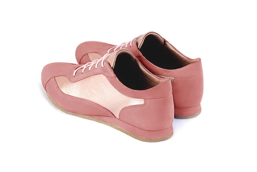 Basket femme habillée : Sneaker urbain bicolore couleur et rose poudré.. Doublure cuir. Vue arrière - Florence KOOIJMAN