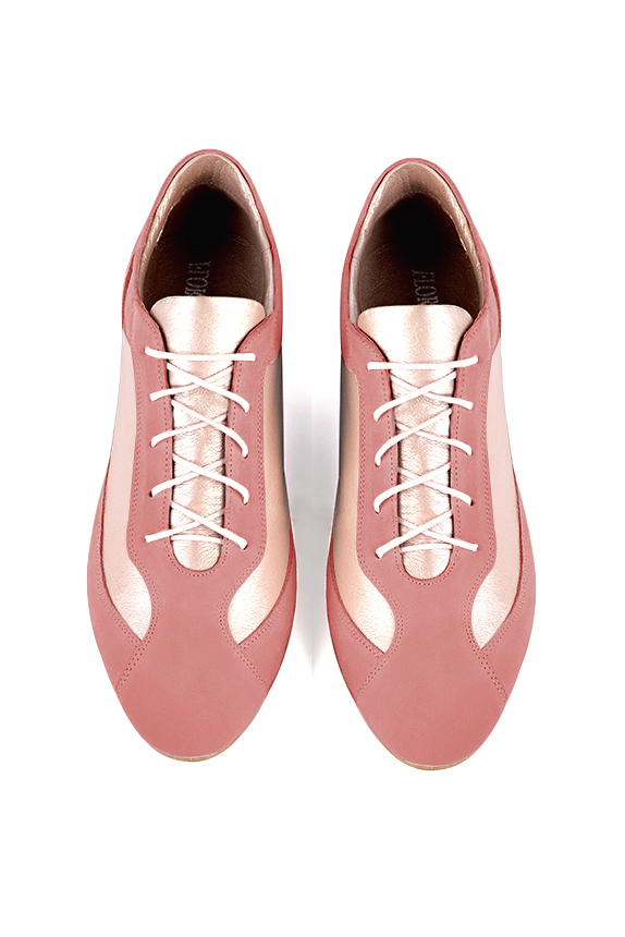 Basket femme habillée : Sneaker urbain bicolore couleur et rose poudré.. Doublure cuir. Vue du dessus - Florence KOOIJMAN