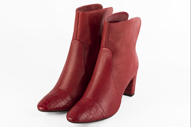 Boots femme : Boots fermeture éclair à l'arrière couleur rouge coquelicot. Bout rond. Talon mi-haut bottier Vue avant - Florence KOOIJMAN