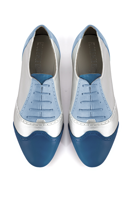 Chaussure femme à lacets : Derby original couleur bleu denim et argent platine.. Vue du dessus - Florence KOOIJMAN