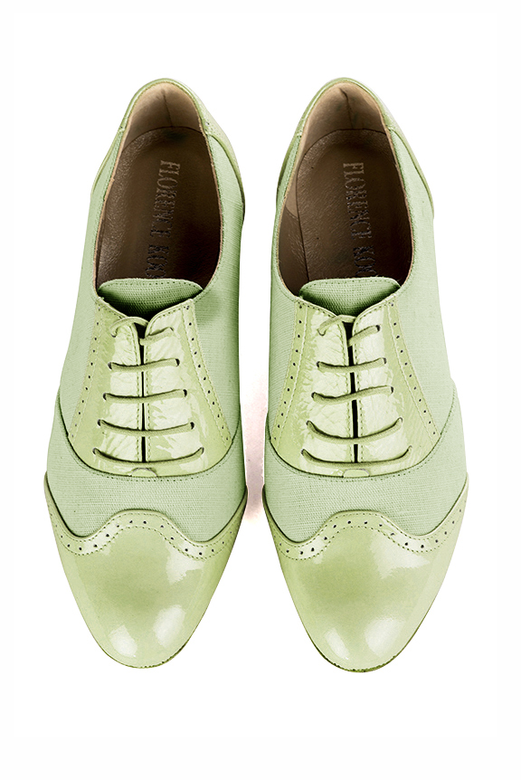Chaussure femme à lacets : Derby original couleur vert tilleul.. Vue du dessus - Florence KOOIJMAN