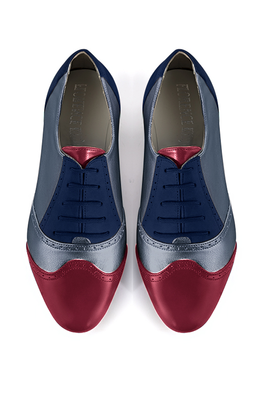 Chaussure femme à lacets : Derby original couleur rouge bordeaux et bleu denim.. Vue du dessus - Florence KOOIJMAN