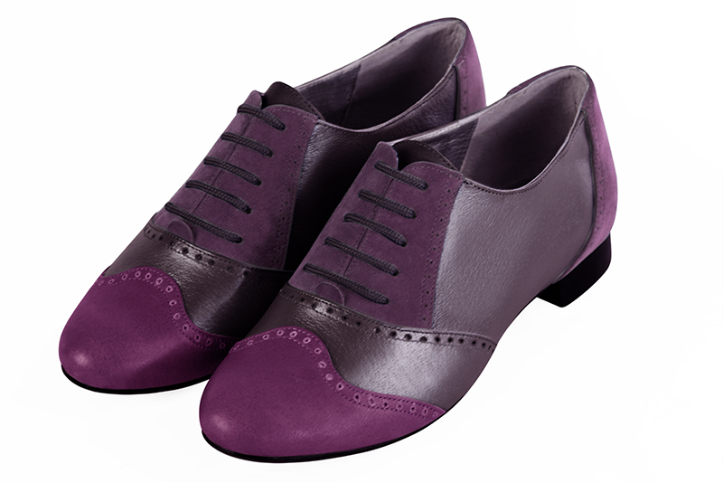 Chaussure femme à lacets : Derby original couleur violet mauve. Bout rond. Semelle cuir talon plat Vue avant - Florence KOOIJMAN