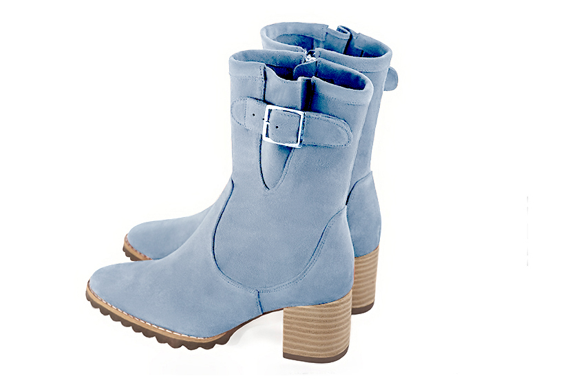 Boots femme : Boots avec des boucles sur le côté couleur bleu ciel. Bout rond. Talon mi-haut bottier. Vue arrière - Florence KOOIJMAN