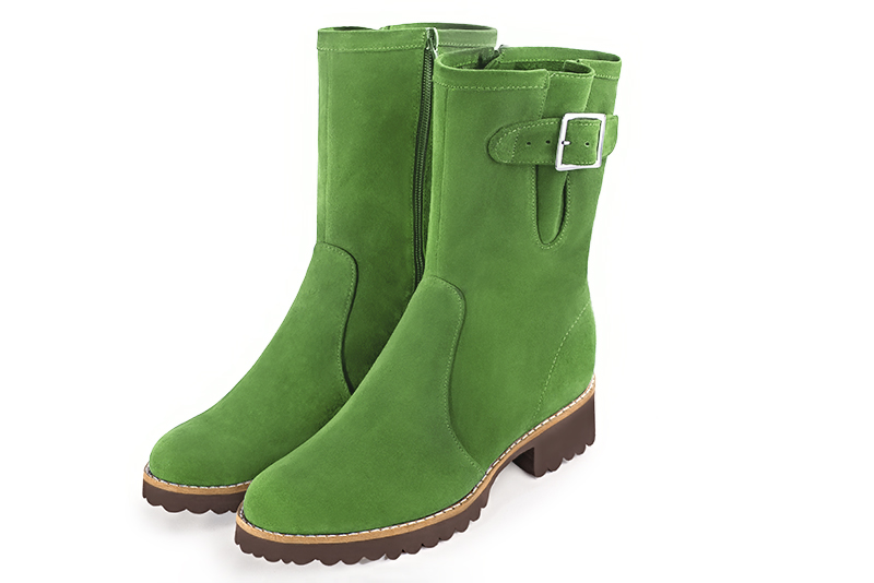 Boots femme : Boots avec des boucles sur le côté couleur vert anis. Bout rond. Semelle gomme talon plat Vue avant - Florence KOOIJMAN