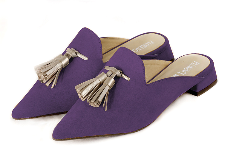 Chaussure femme à brides : Mule mocassin couleur violet améthyste et or doré. Bout pointu. Talon plat évasé Vue avant - Florence KOOIJMAN