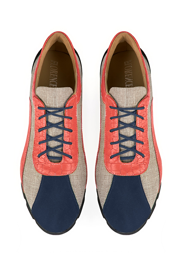 Basket femme habillée : Sneaker urbain tricolore couleur bleu marine et orange saumon. Semelle fine. Doublure cuir. Vue du dessus - Florence KOOIJMAN