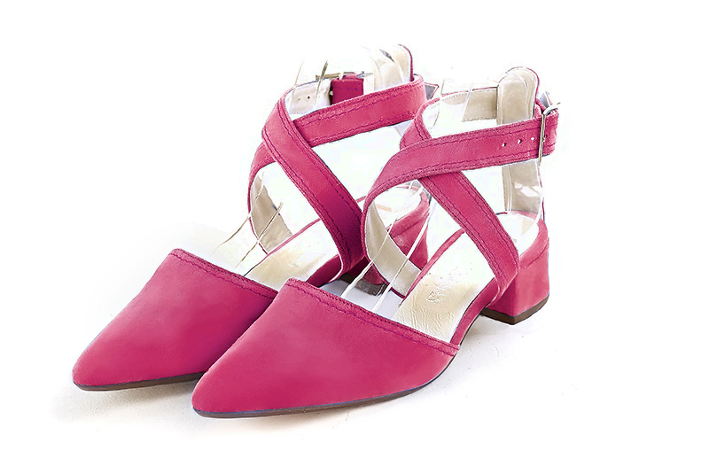 Chaussure femme à brides : Chaussure arrière ouvert avec des brides croisées couleur rose fuchsia. Bout effilé. Petit talon évasé Vue avant - Florence KOOIJMAN