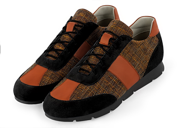 Basket homme habillée : Sneaker urbain bicolore couleur noir mat et orange corail. Semelle fine. Doublure cuir Vue avant - Florence KOOIJMAN
