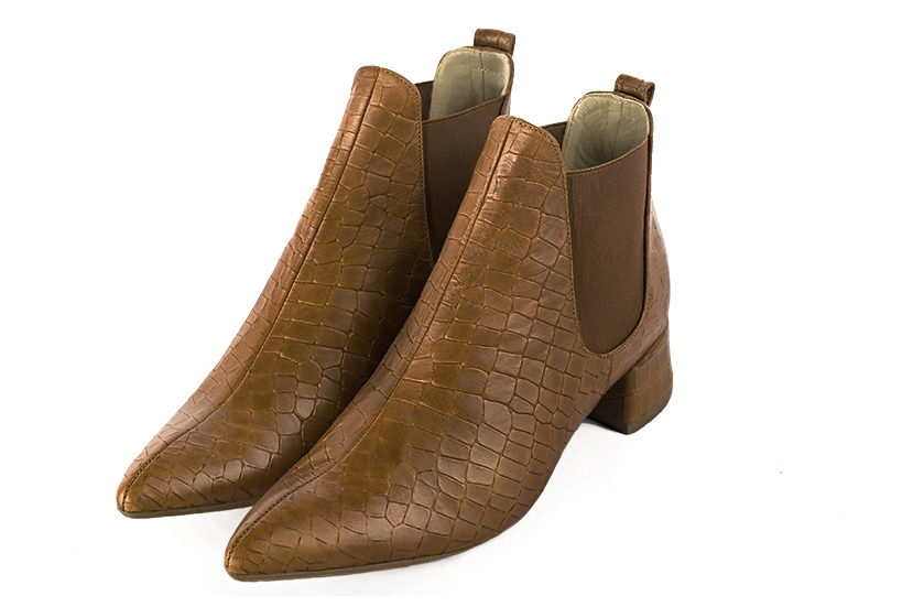 Boots femme : Boots élastiques sur les côtés couleur marron caramel. Bout effilé. Petit talon évasé Vue avant - Florence KOOIJMAN