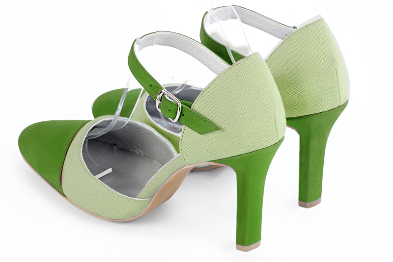 Chaussure femme à brides : Chaussure côtés ouverts bride cou-de-pied couleur vert anis. Bout rond. Talon très haut fin. Vue arrière - Florence KOOIJMAN
