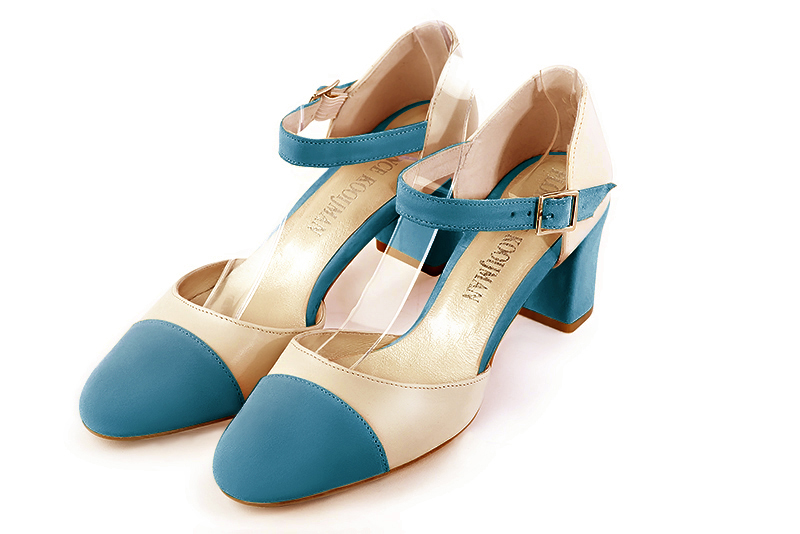 Chaussure femme à brides : Chaussure côtés ouverts bride cou-de-pied couleur bleu canard et blanc ivoire. Bout rond. Talon mi-haut bottier Vue avant - Florence KOOIJMAN