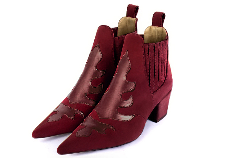 Boots femme : Boots bicolores élastiques sur les côtés couleur rouge bordeaux. Bout pointu. Talon mi-haut conique Vue avant - Florence KOOIJMAN