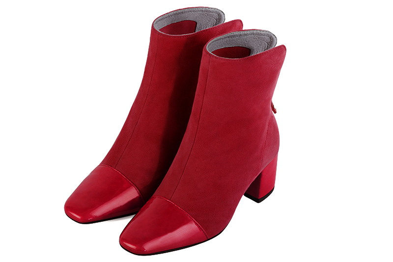 Boots femme : Boots fermeture éclair à l'arrière couleur rouge coquelicot. Bout carré. Talon mi-haut bottier Vue avant - Florence KOOIJMAN