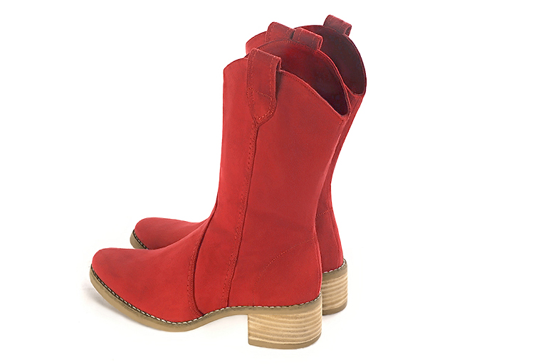 Boots femme : Boots fermeture éclair à l'intérieur couleur rouge coquelicot. Bout rond. Semelle cuir petit talon. Vue arrière - Florence KOOIJMAN
