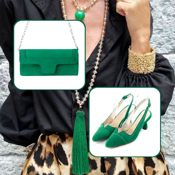 Pochette femme pour cérémonie et Escarpins bride arrière assortis à une tenue vert émeraude.