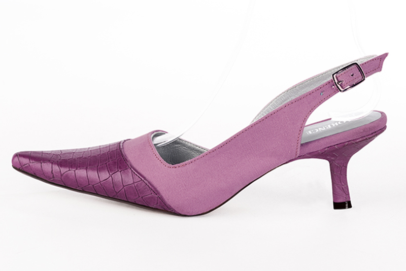 Chaussure femme à brides :  couleur violet mauve. Bout pointu. Talon mi-haut bobine. Vue de profil - Florence KOOIJMAN