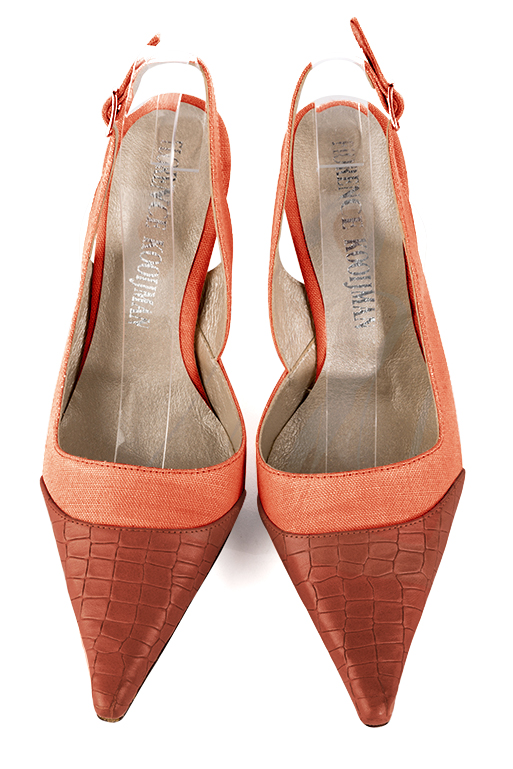 Chaussure femme à brides :  couleur orange corail. Bout pointu. Talon haut bobine. Vue du dessus - Florence KOOIJMAN