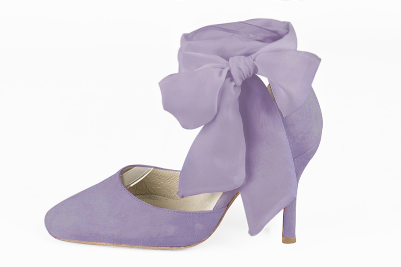 Chaussure femme à brides : Chaussure côtés ouverts foulard cheville couleur violet parme. Bout carré. Talon très haut bobine. Vue de profil - Florence KOOIJMAN