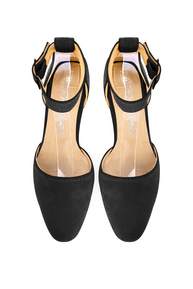 Escarpins habillés bride cheville bout et talon séparés en cuir noir mat à talon évasé de 4.5 cm et bout rond - Vue du dessus