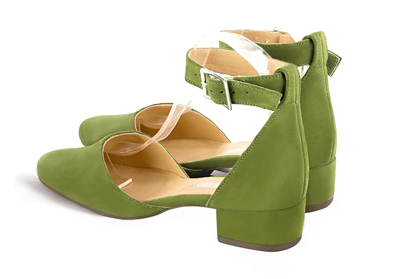 Chaussure femme à brides : Chaussure côtés ouverts bride cheville couleur vert pistache. Bout rond. Petit talon bottier. Vue arrière - Florence KOOIJMAN