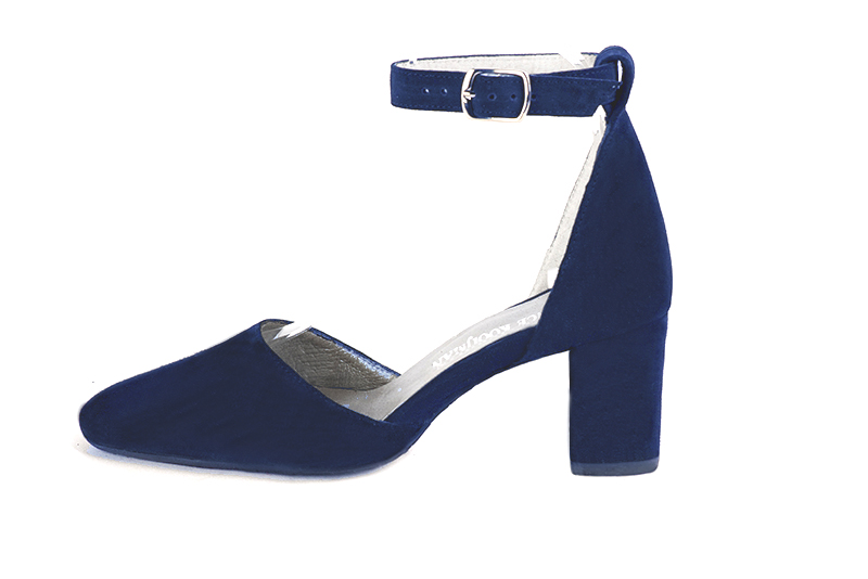 Chaussures bride cheville femme. .  - Vue de profil