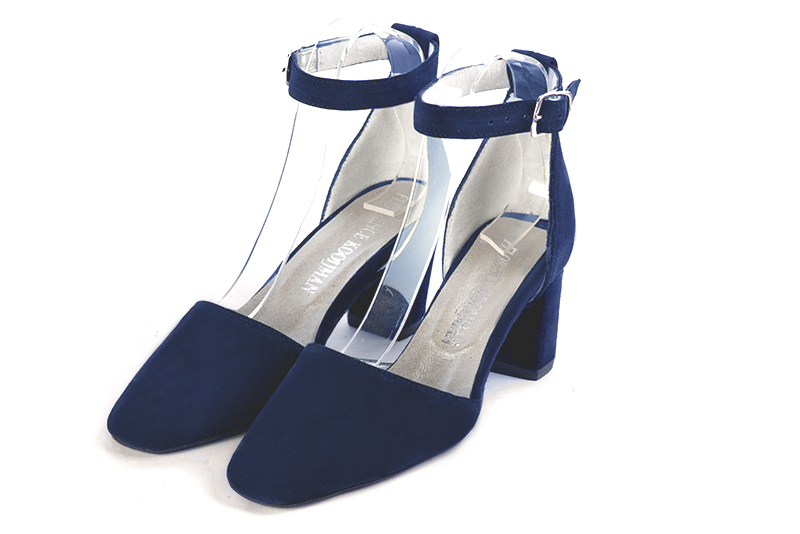 Chaussures bride cheville femme. .  - Vue avant