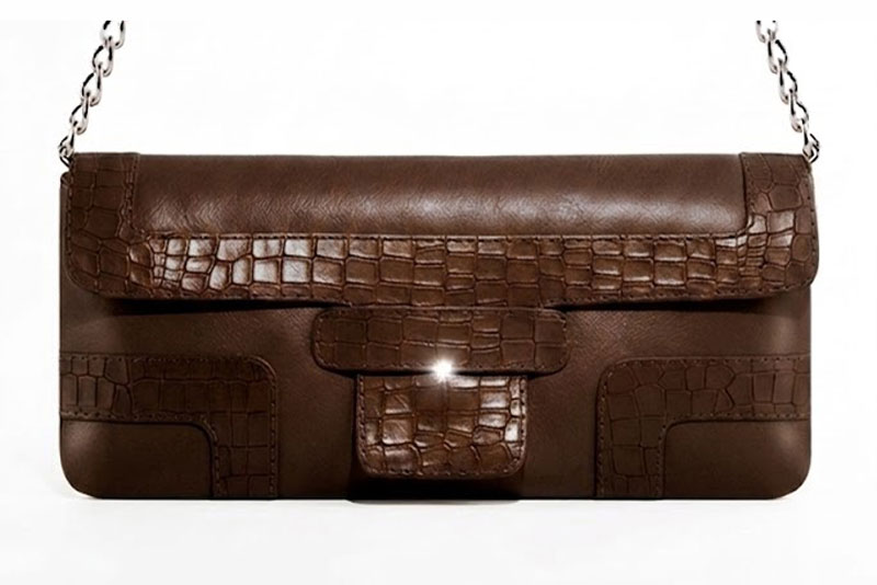 Petit sac baguette habillé femme en cuir marron ébène - Vue de profil