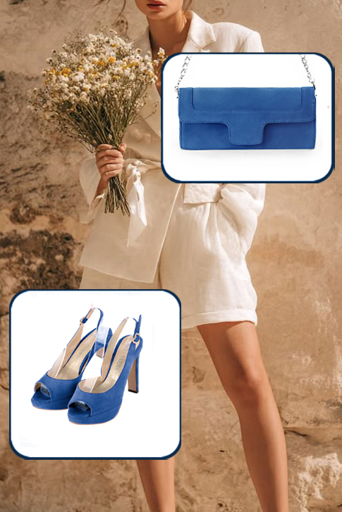 Escarpins habillés bout ouvert bride arrière en cuir bleu électrique à talon fin de 12.5 cm avec une plateforme de 2.5 cm à l'avant et bout rond - Vue porté