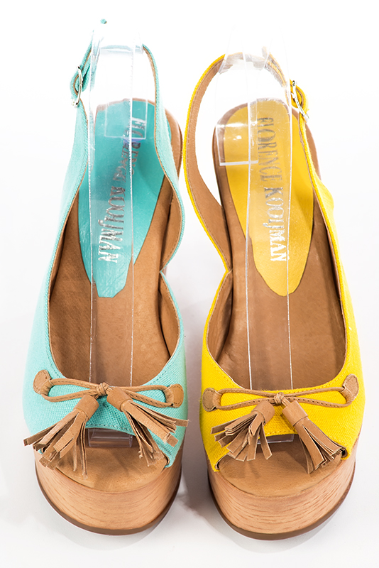 Sandale femme : Sandale soirées et cérémonies couleur bleu lagon et beige camel.. Vue du dessus - Florence KOOIJMAN