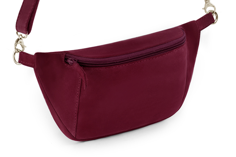 Pochette femme habillée  rouge bordeaux pour mariage, cérémonies et soirées. 
            Personnalisation Vue avant - Florence KOOIJMAN