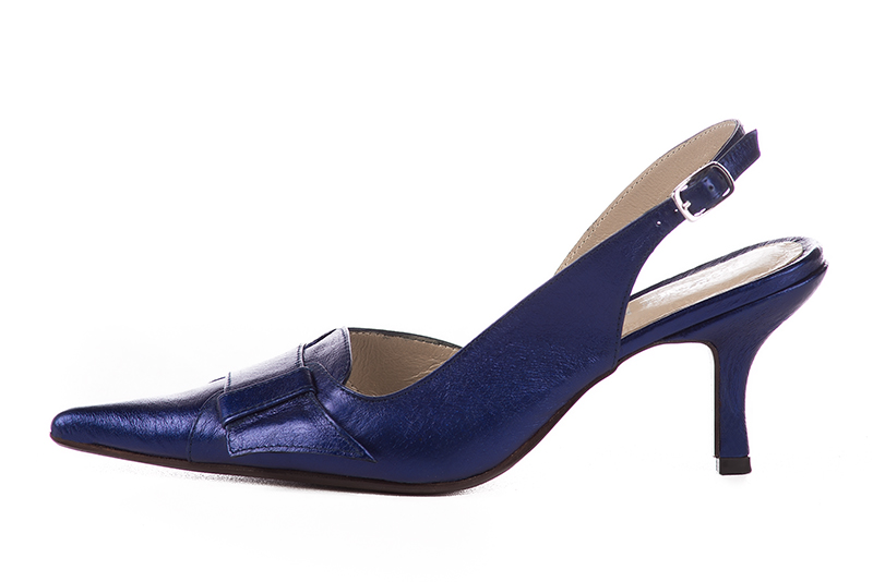 Chaussure femme à brides :  couleur violet améthyste. Bout pointu. Talon haut fin. Vue de profil - Florence KOOIJMAN