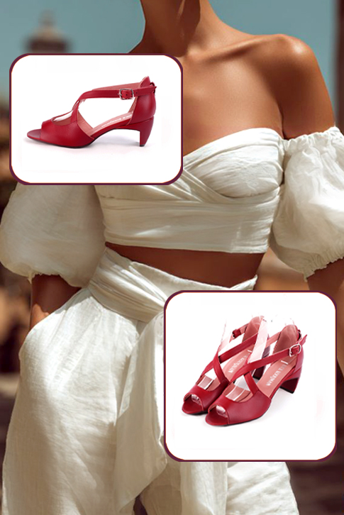 Sandales habillées femme brides croisées arrière fermé cuir rouge carmin à talon virgule de 5.5 cm et bout rond - Vue porté