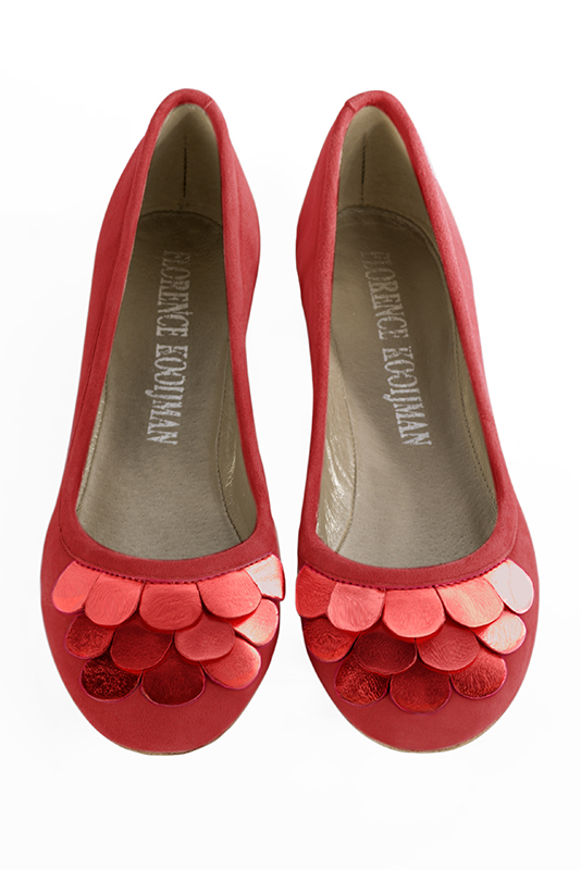 Chaussure femme plate : Ballerine sans talon haut de gamme couleur rouge coquelicot. Choix des talons - Florence KOOIJMAN