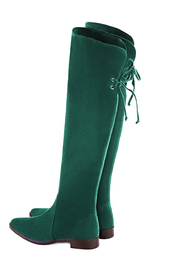 Cuissarde femme : Cuissardes femme en cuir sur mesures couleur vert émeraude. Bout rond. Semelle cuir talon plat. Vue arrière - Florence KOOIJMAN