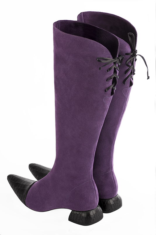 Sac porté à l'épaule habillé femme en cuir violet améthyste et noir satiné - Vue du dessus