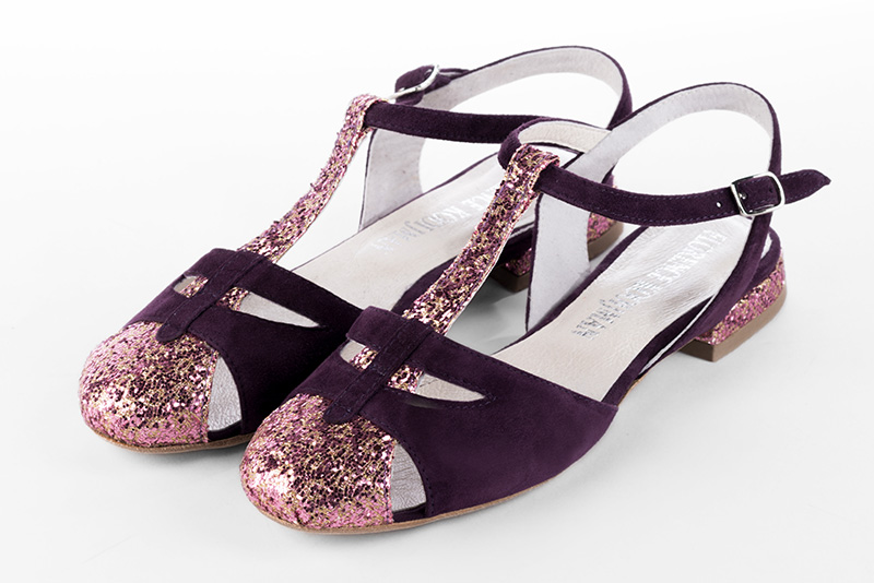 Chaussure femme à brides : Salomé ouverte à l'arrière couleur rose camélia et violet améthyste. Bout rond. Talon plat bottier Vue avant - Florence KOOIJMAN