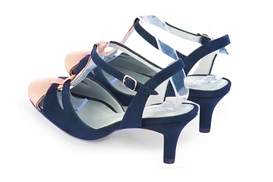Chaussure femme à brides : Salomé ouverte à l'arrière couleur rose poudré et bleu marine. Bout rond. Talon mi-haut fin. Vue arrière - Florence KOOIJMAN