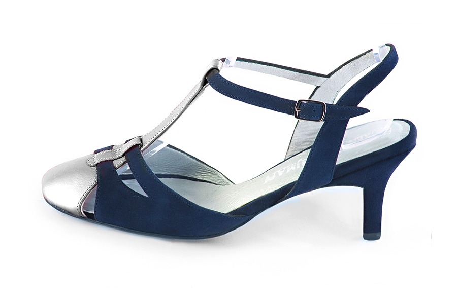 Chaussure femme à brides : Salomé ouverte à l'arrière couleur argent platine et bleu marine. Bout rond. Talon mi-haut fin. Vue de profil - Florence KOOIJMAN