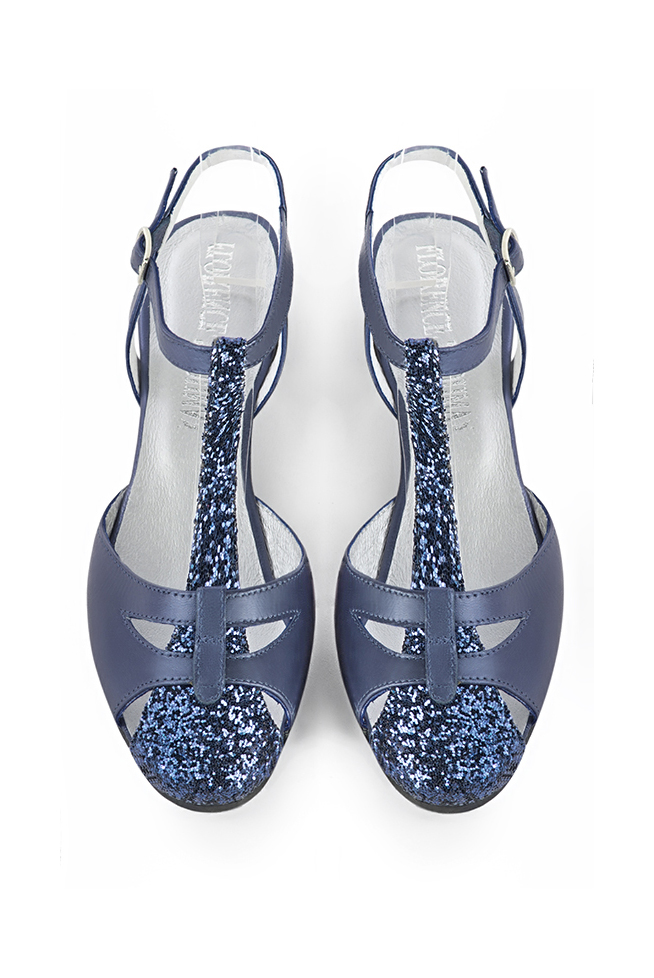 Chaussures salomé femme ouvertes à l'arrière bleu indigo. Bout rond. Semelle en cuir plate - Vue du dessus