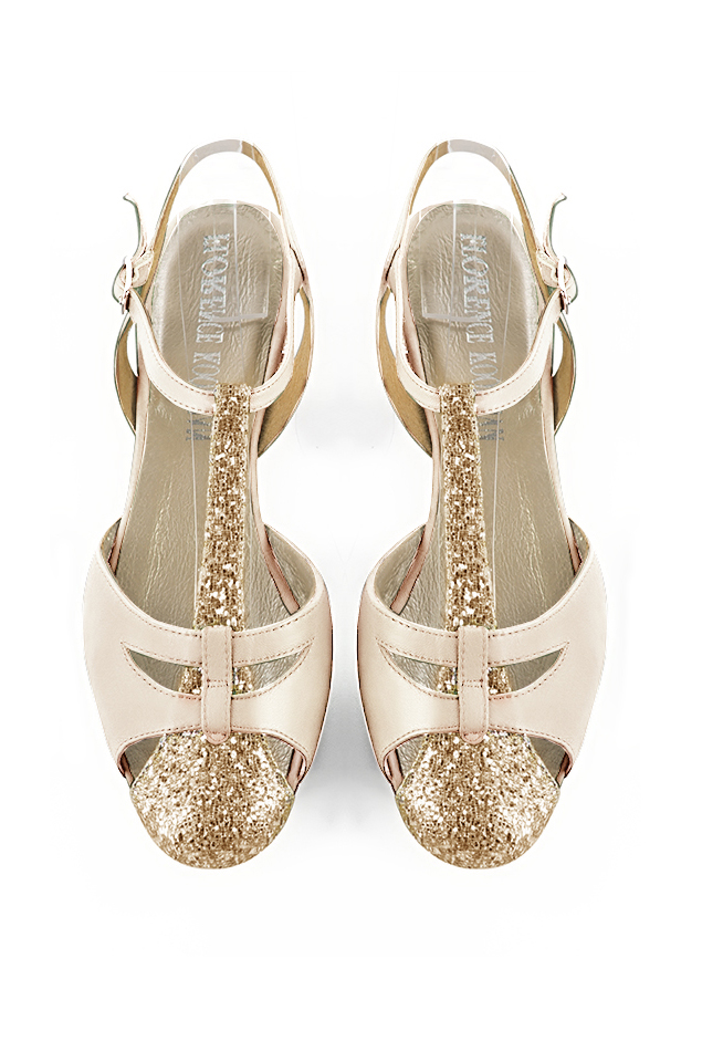 Chaussures salomé femme ouvertes à l'arrière or et blanc ivoire. Bout rond. Talon bottier plat - Vue du dessus