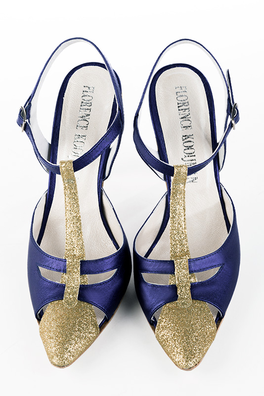 Chaussure femme à brides : Salomé ouverte à l'arrière couleur or doré et violet améthyste. Bout effilé. Talon très haut fin. Vue du dessus - Florence KOOIJMAN