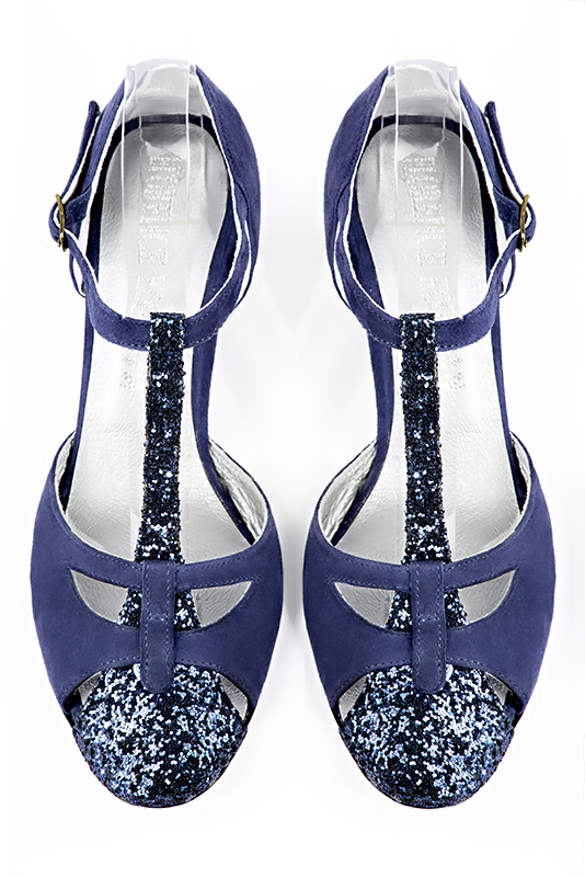 Chaussure femme à brides : Salomé côtés ouverts couleur bleu indigo. Bout rond. Talon mi-haut bobine. Vue du dessus - Florence KOOIJMAN